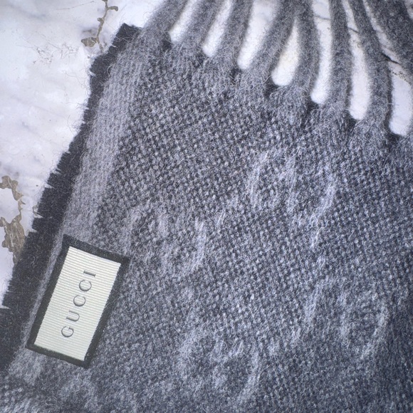 NWT Gucci Scarf - Picture 6 of 6